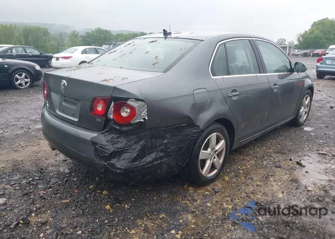 2009 Volkswagen Jetta Se from USA, damaged, VIN 3VWRZ71K49M170455